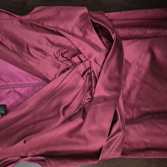 Brian BAILEY Elegant Burgundy Dress 100% SILK - Picture 7 of 9